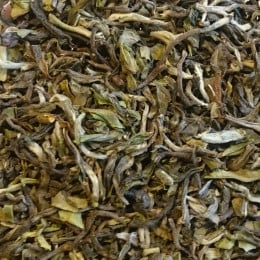 Thé noir Darjeeling de Printemps 2024 Jardin Shree Dwarika FTGFOP1 100g - Comptoirs Richard