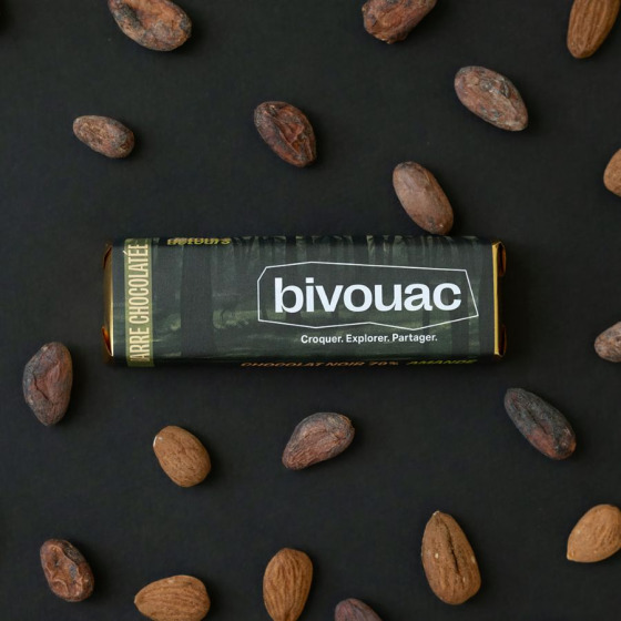Barre chocolat noir amandes torréfiées - Bivouac 48g